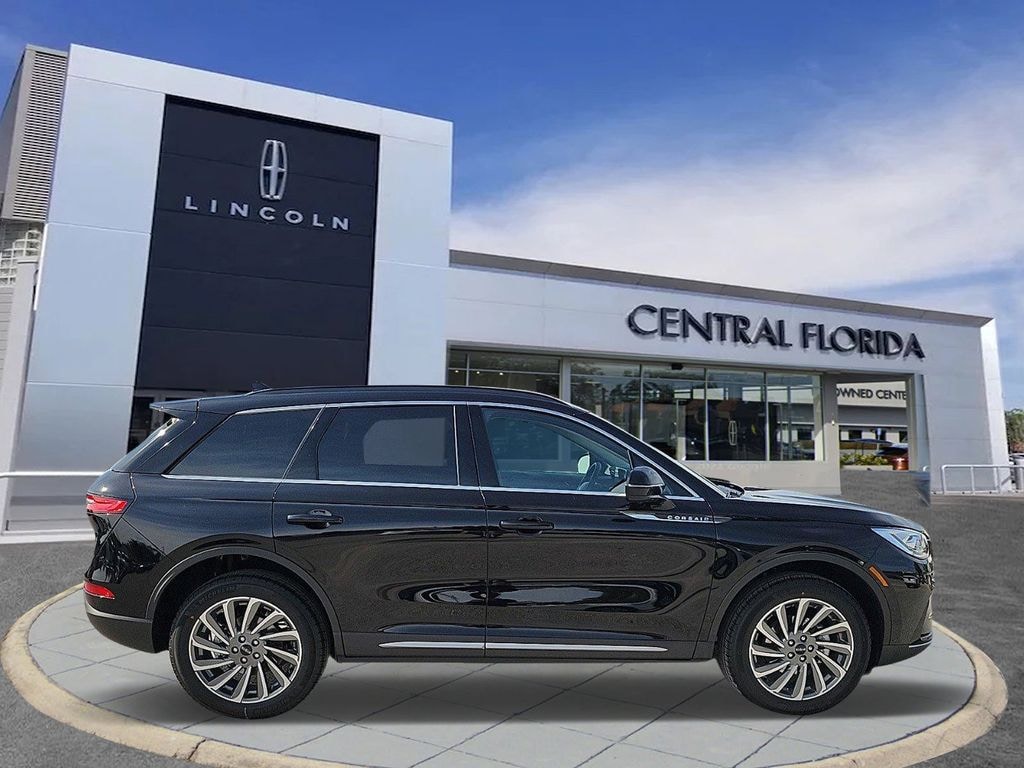 New 2025 Lincoln Corsair Reserve SUV