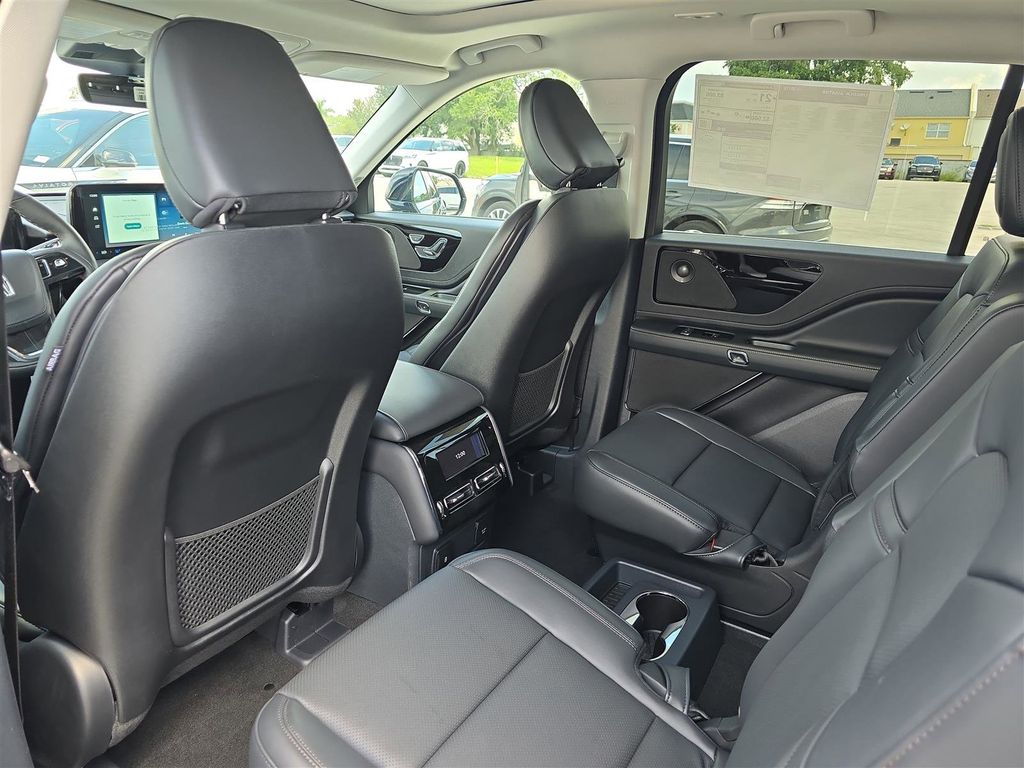 2025 Lincoln Aviator Premiere - Photo 14