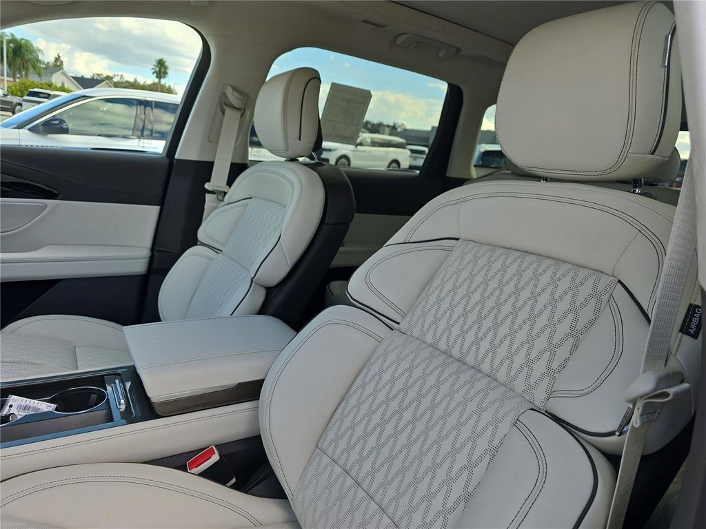 2026 Lincoln Nautilus Black Label - Photo 17