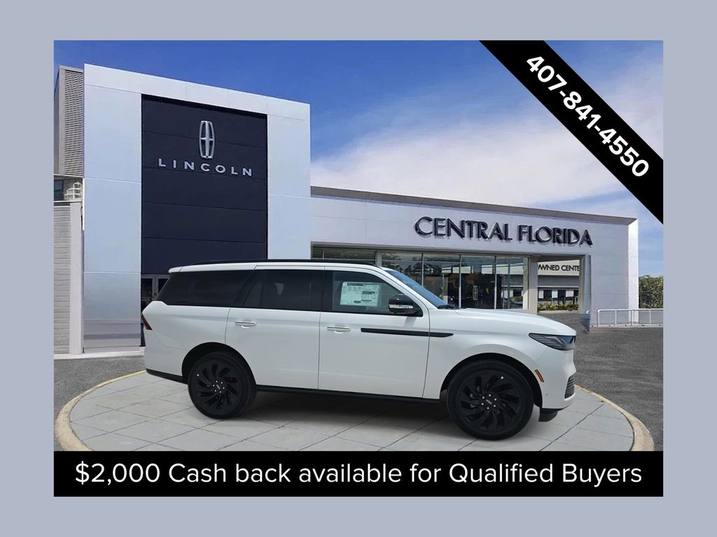 2025 Lincoln Navigator Reserve's photo