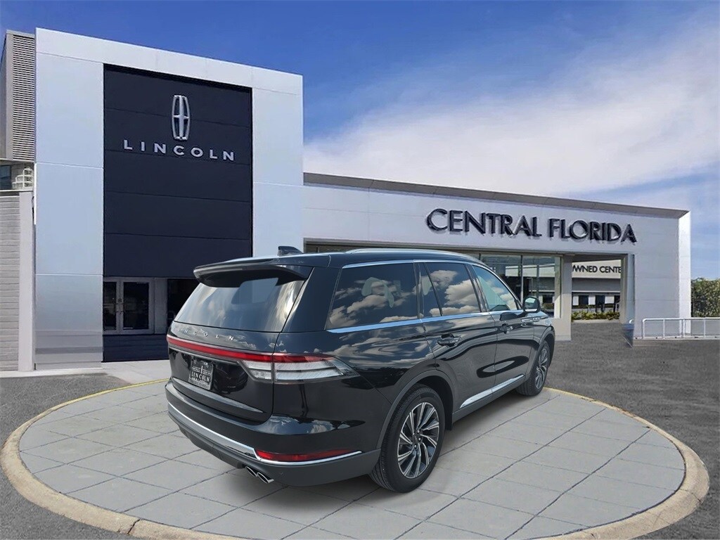 2025 Lincoln Aviator Premiere photo 3