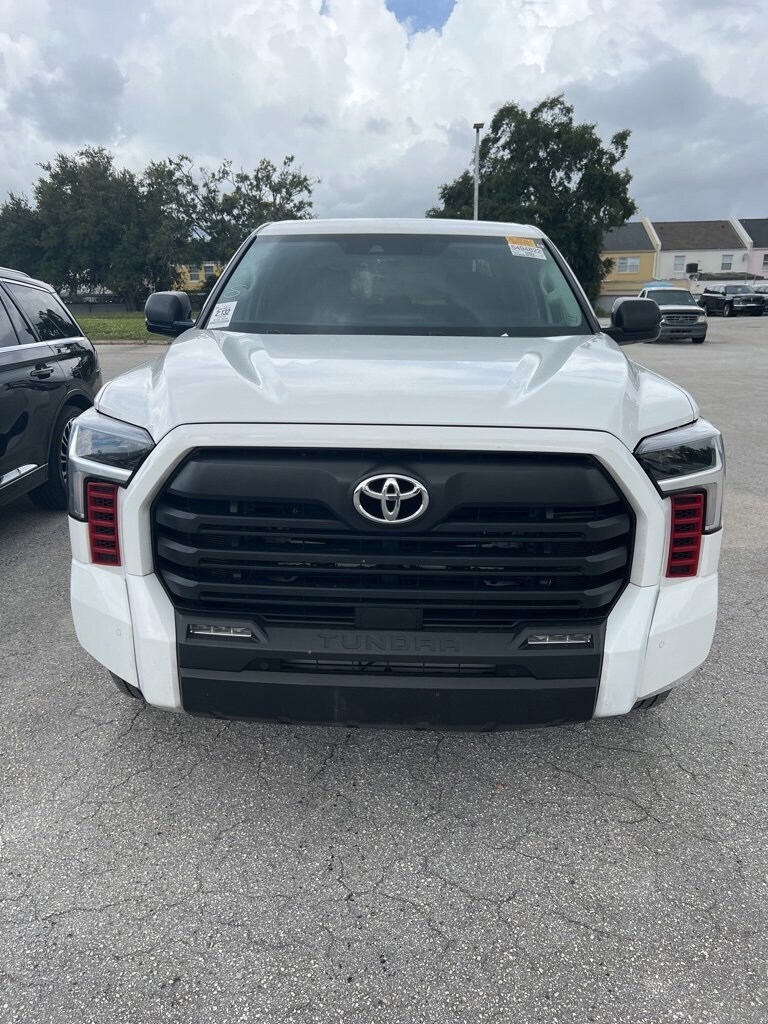 2023 Toyota Tundra SR5 photo 4