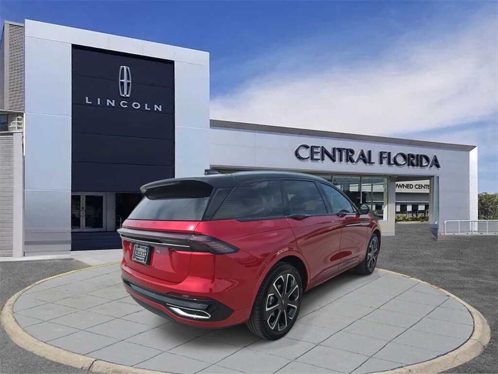 2025 Lincoln Nautilus Reserve photo 4
