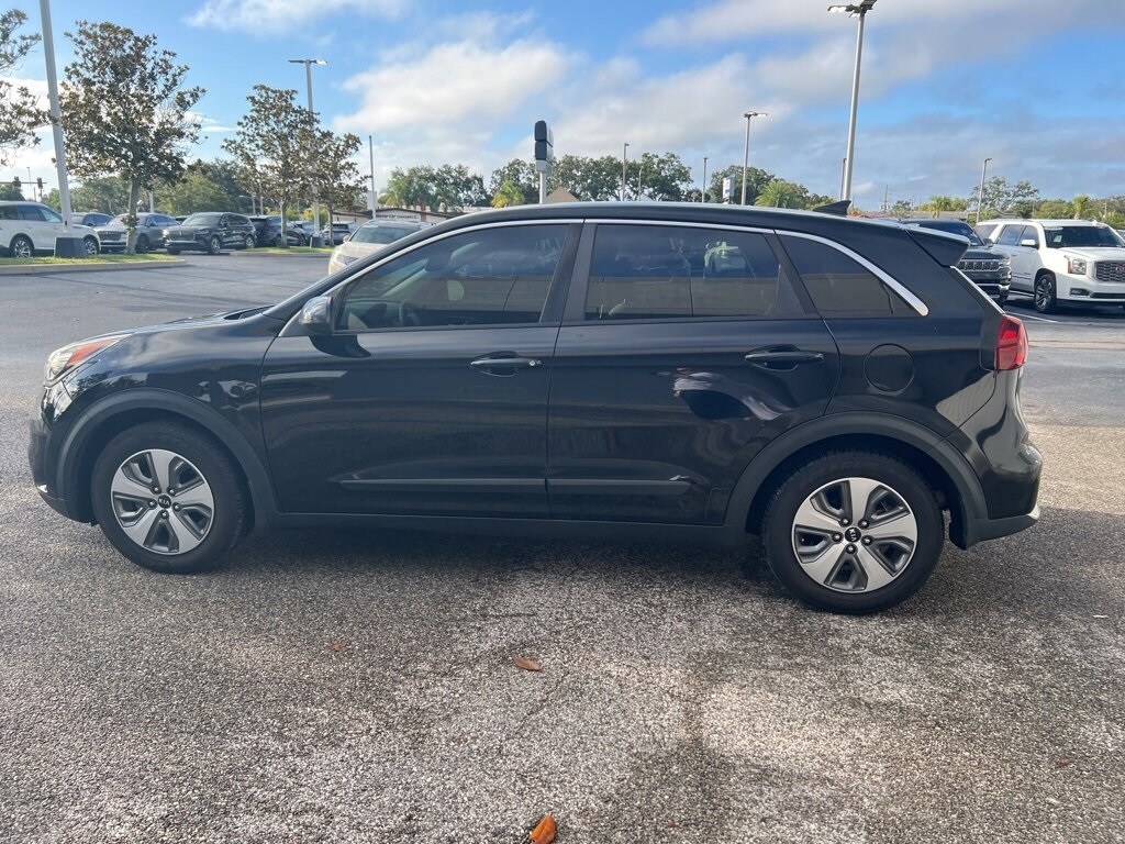 2019 Kia Niro FE LX photo 3