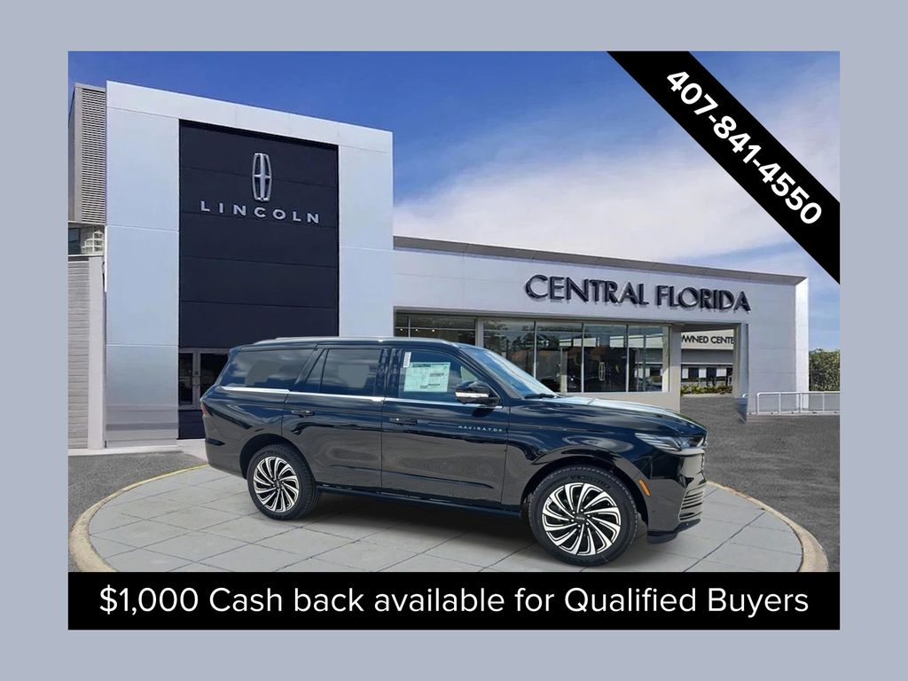 2025 Lincoln Navigator Black Label's photo