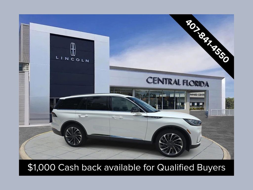 2026 Lincoln Aviator Reserve AWD's photo
