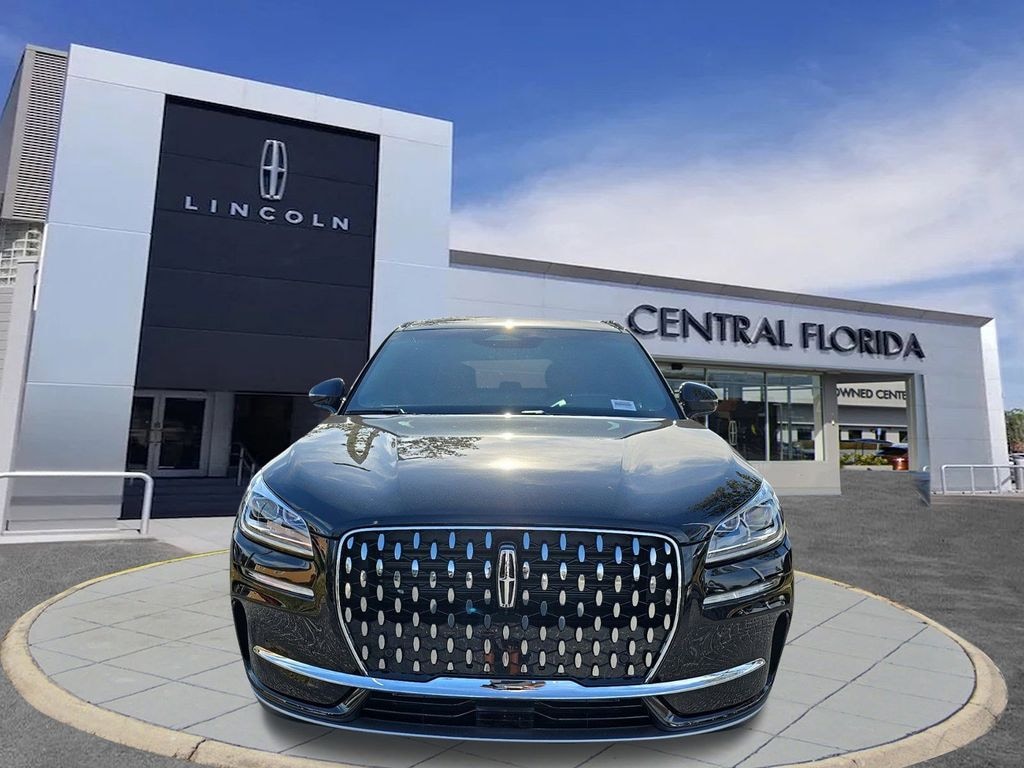 New 2025 Lincoln Corsair Reserve SUV