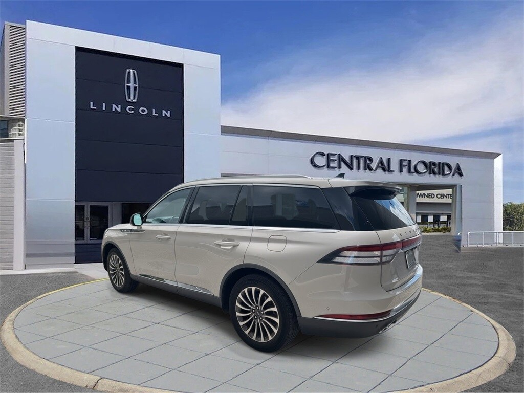 2022 Lincoln Aviator Reserve photo 2