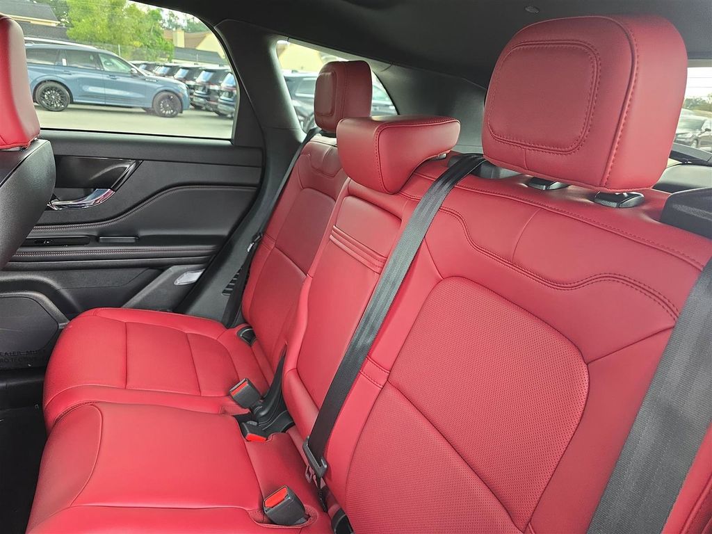2025 Lincoln Corsair Grand Touring - Photo 12