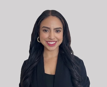 Staff member Melanie Baez from ID_abd5d8
