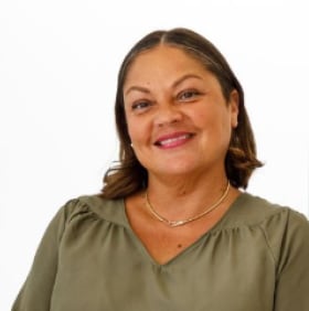Staff member Belinda Villanueva from ID_733437ce0dfa