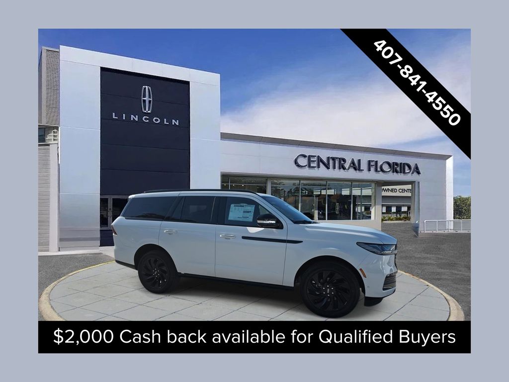 2025 Lincoln Navigator Reserve's photo