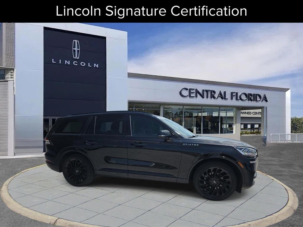 2023 Lincoln Aviator Reserve RWD's photo