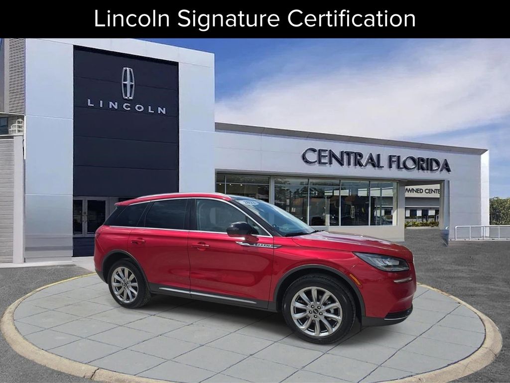 2022 Lincoln Corsair FWD's photo