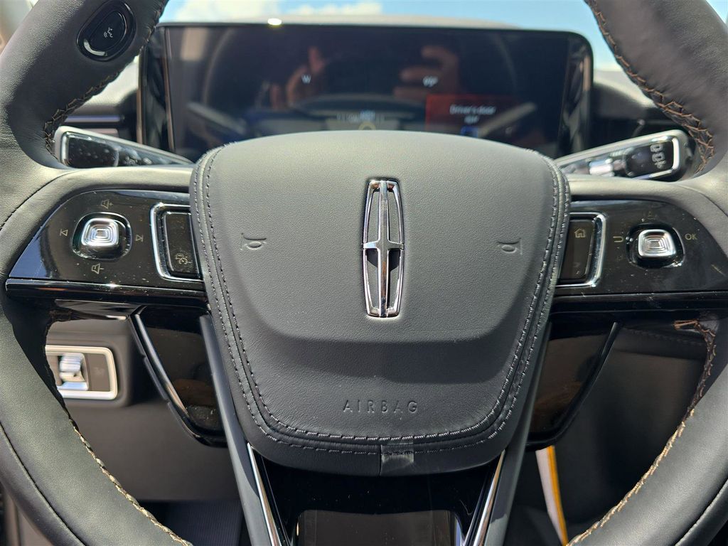 2025 Lincoln Aviator Premiere - Photo 24