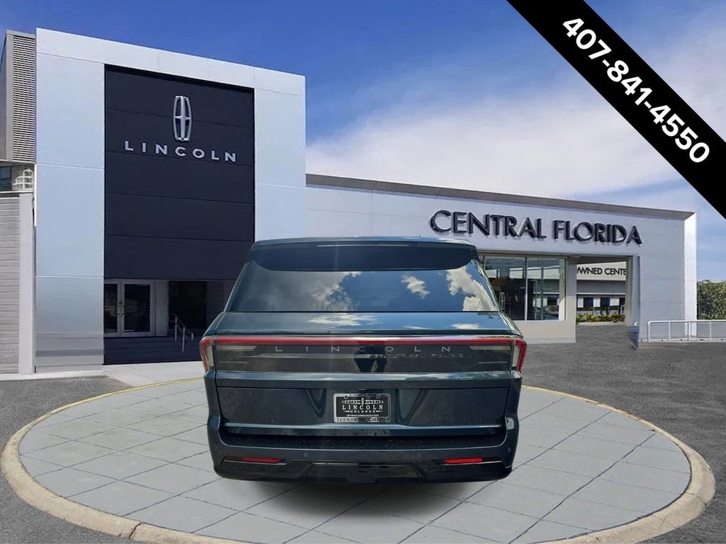 New 2026 Lincoln Navigator Premiere SUV