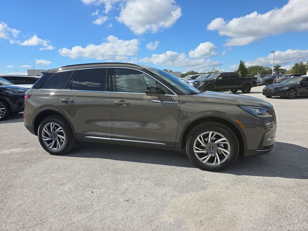 New 2026 Lincoln Corsair Premiere SUV