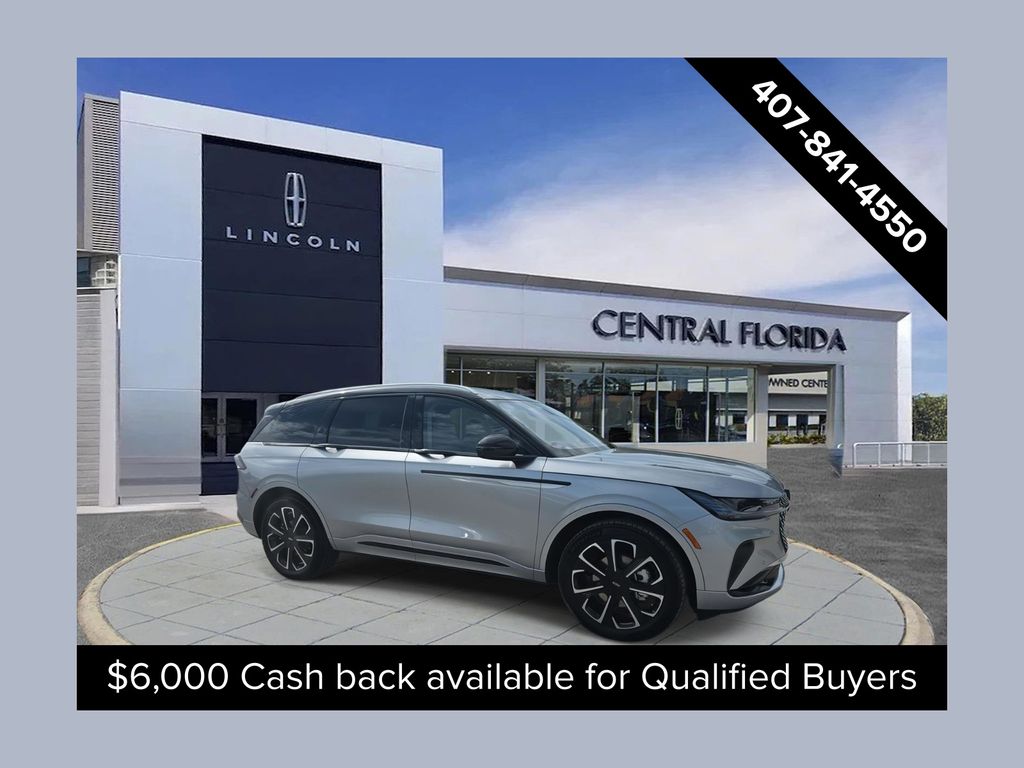 2025 Lincoln Nautilus Reserve's photo