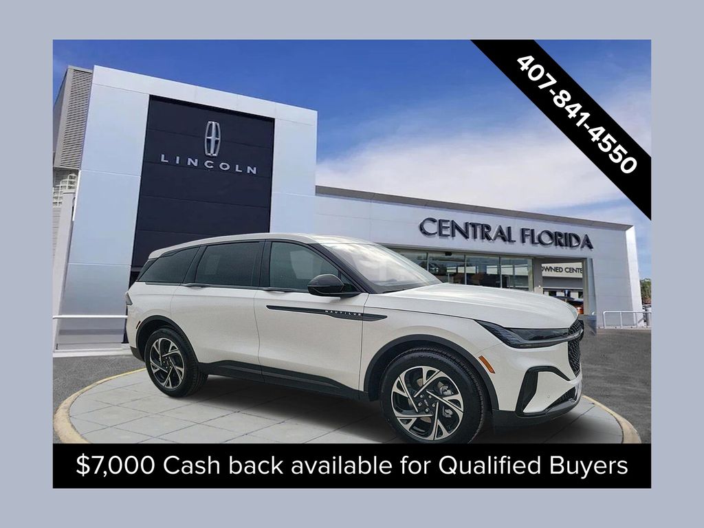 2025 Lincoln Nautilus Premiere's photo