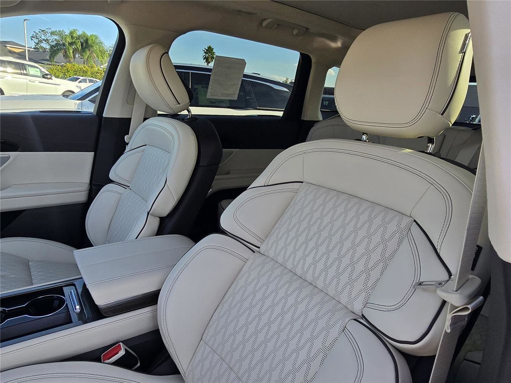 2026 Lincoln Nautilus Black Label - Photo 15