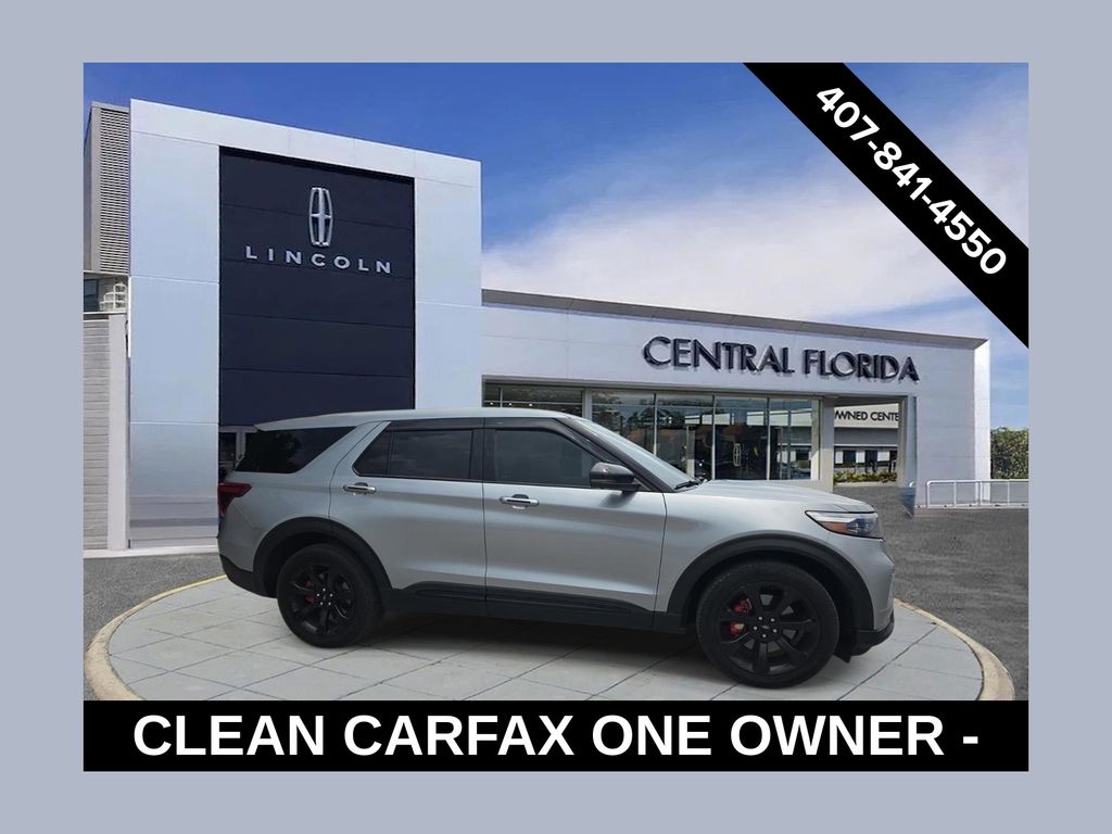 2022 Ford Explorer ST 4WD's photo