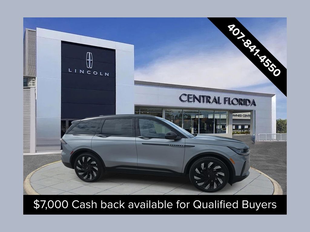 2025 Lincoln Nautilus Reserve's photo