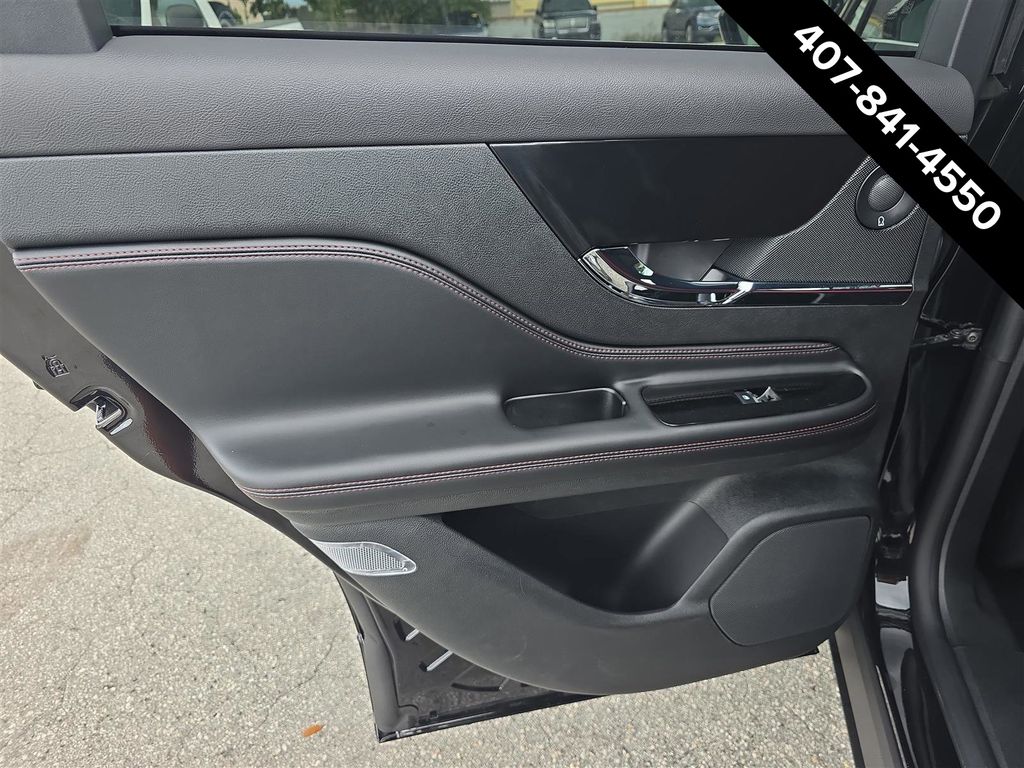 2025 Lincoln Corsair Grand Touring - Photo 9