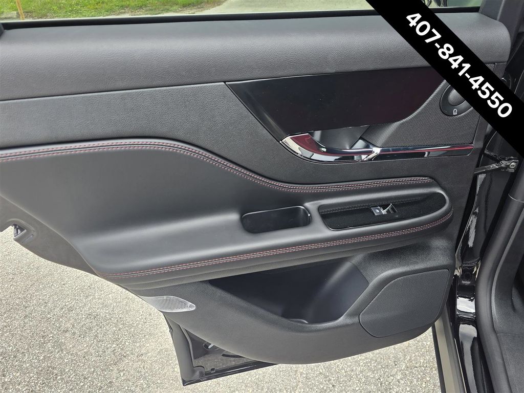 2025 Lincoln Corsair Grand Touring - Photo 9