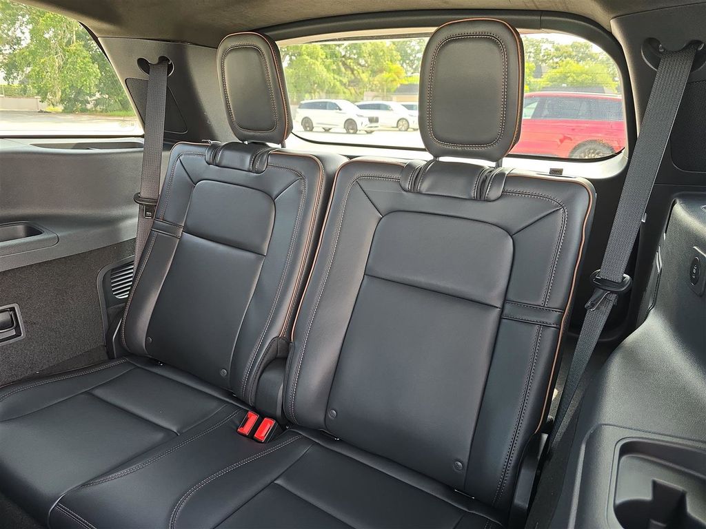 2025 Lincoln Aviator Black Label - Photo 9