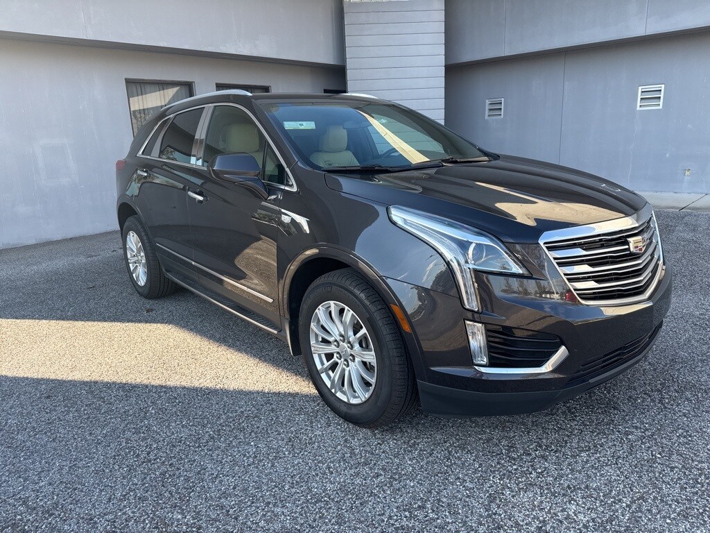 Used 2018 CADILLAC XT5 Base SUV