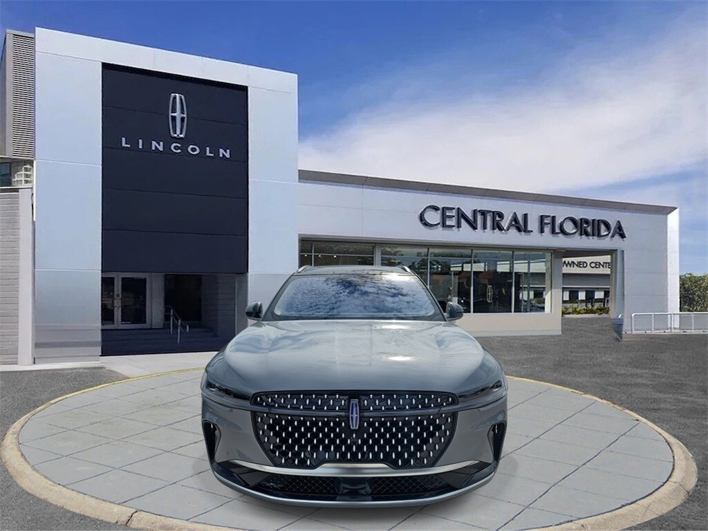 2025 Lincoln Nautilus Reserve photo 2