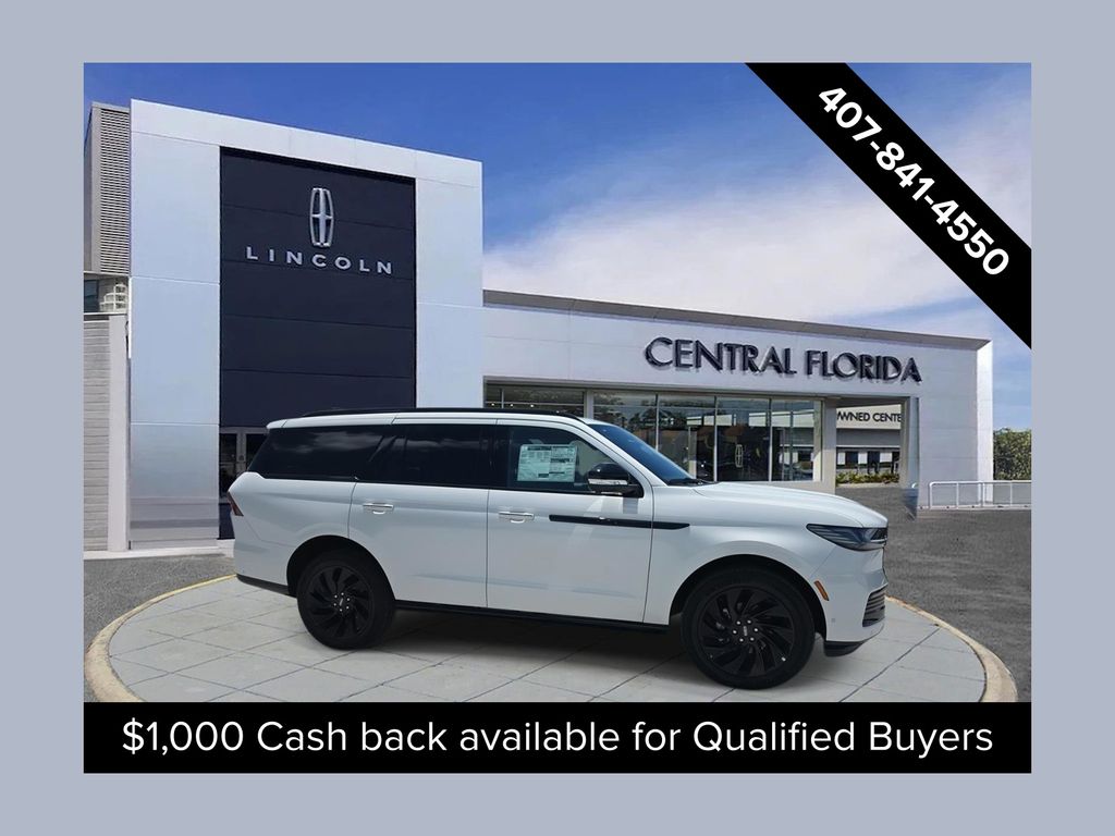 2025 Lincoln Navigator Reserve's photo