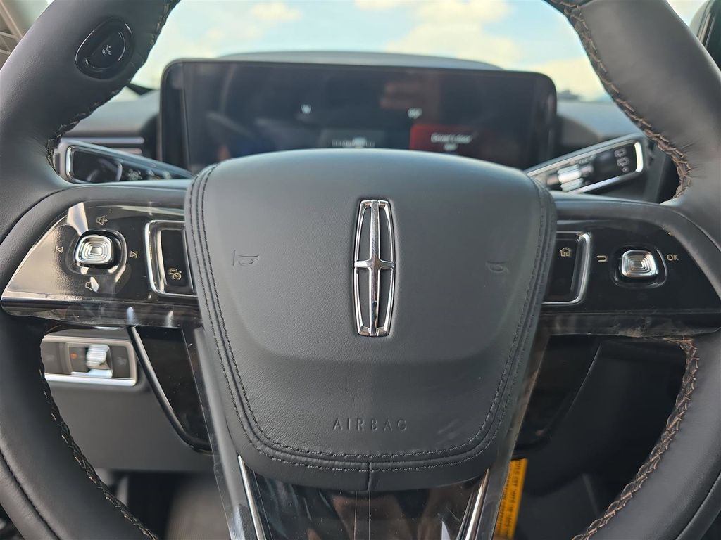 2025 Lincoln Aviator Premiere - Photo 25