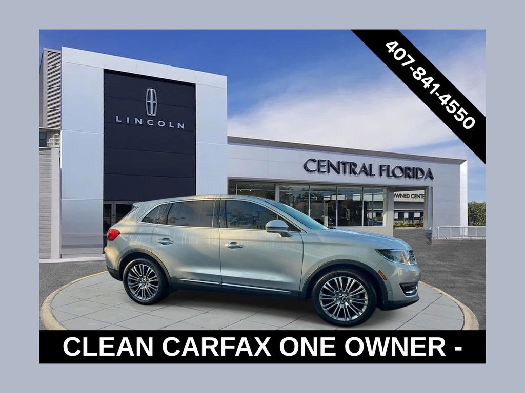 2016 Lincoln MKX Reserve FWD's photo