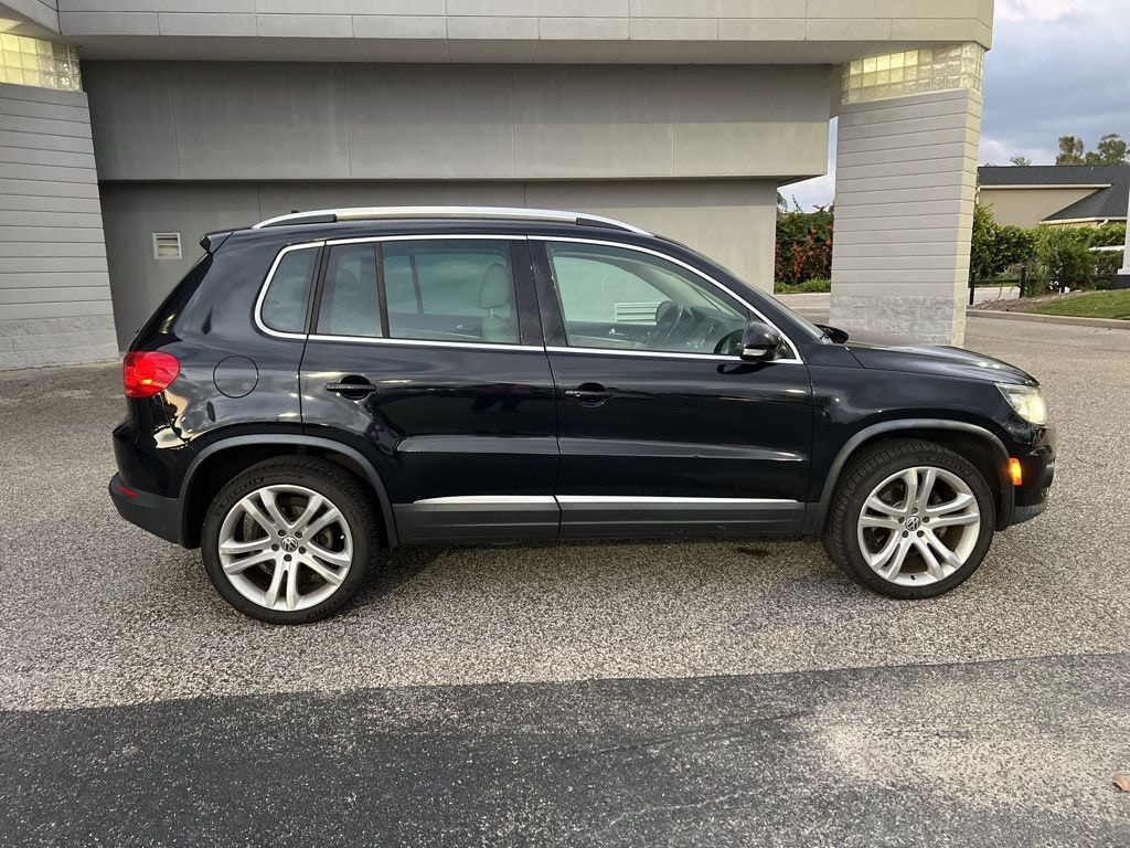Used 2012 Volkswagen Tiguan  SUV
