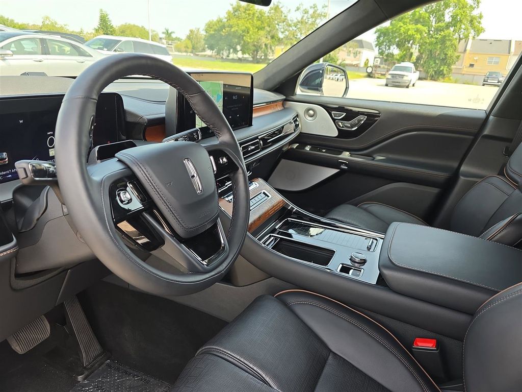 2025 Lincoln Aviator Black Label - Photo 19