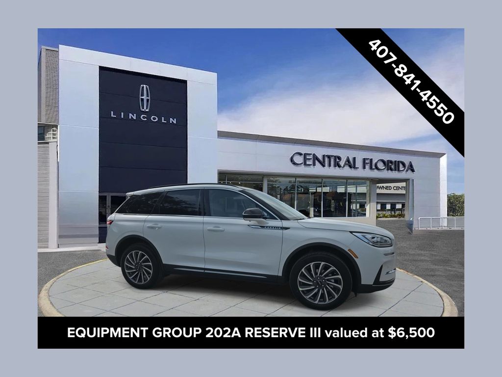 2026 Lincoln Corsair Reserve's photo