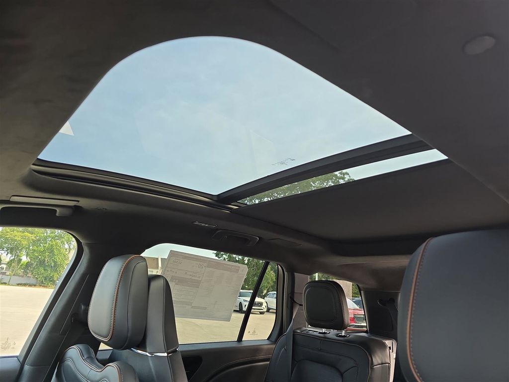 2025 Lincoln Aviator Black Label - Photo 28