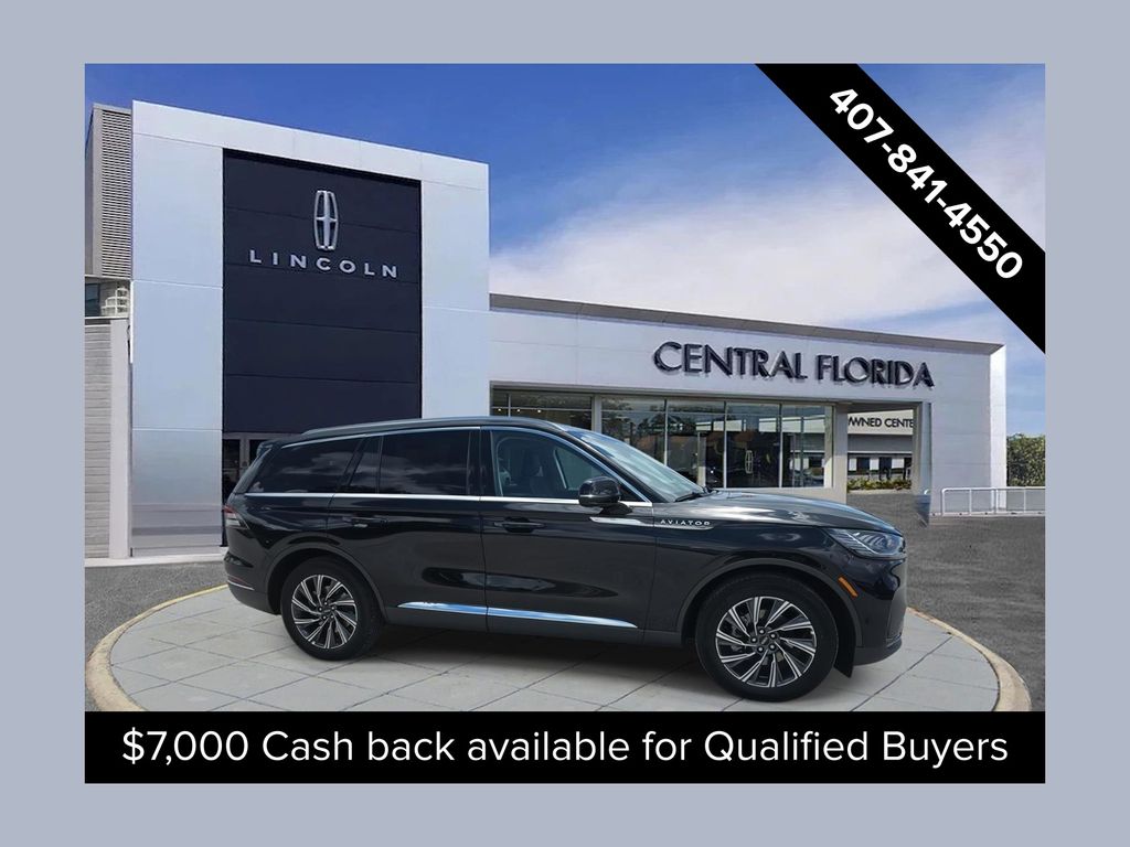 2025 Lincoln Aviator Premiere's photo