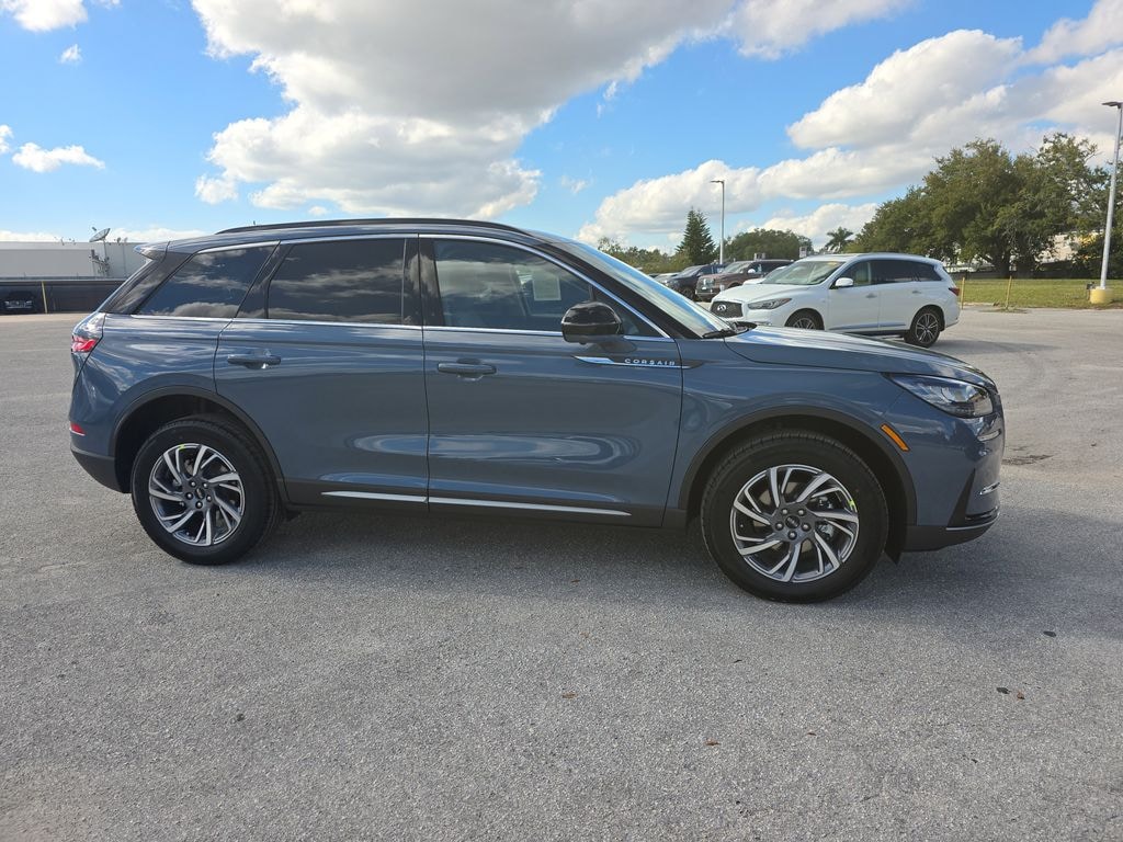 New 2026 Lincoln Corsair Premiere SUV