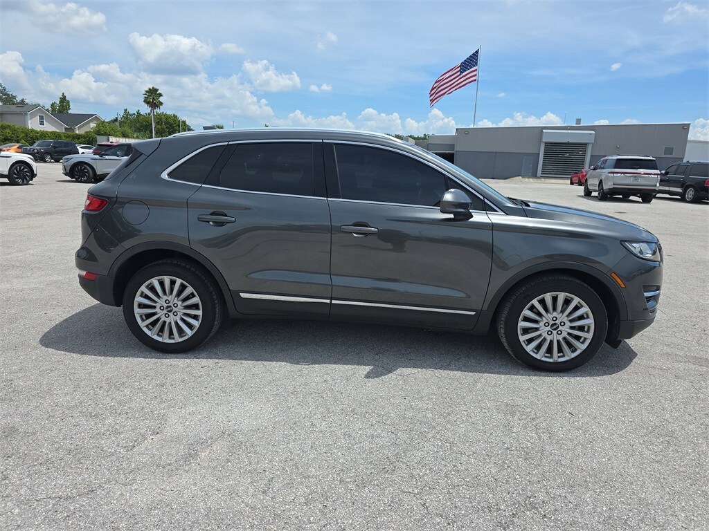 2019 Lincoln MKC Premiere photo 2