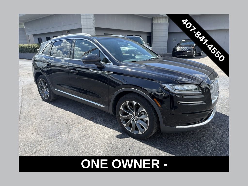 2022 Lincoln Nautilus Reserve FWD photo