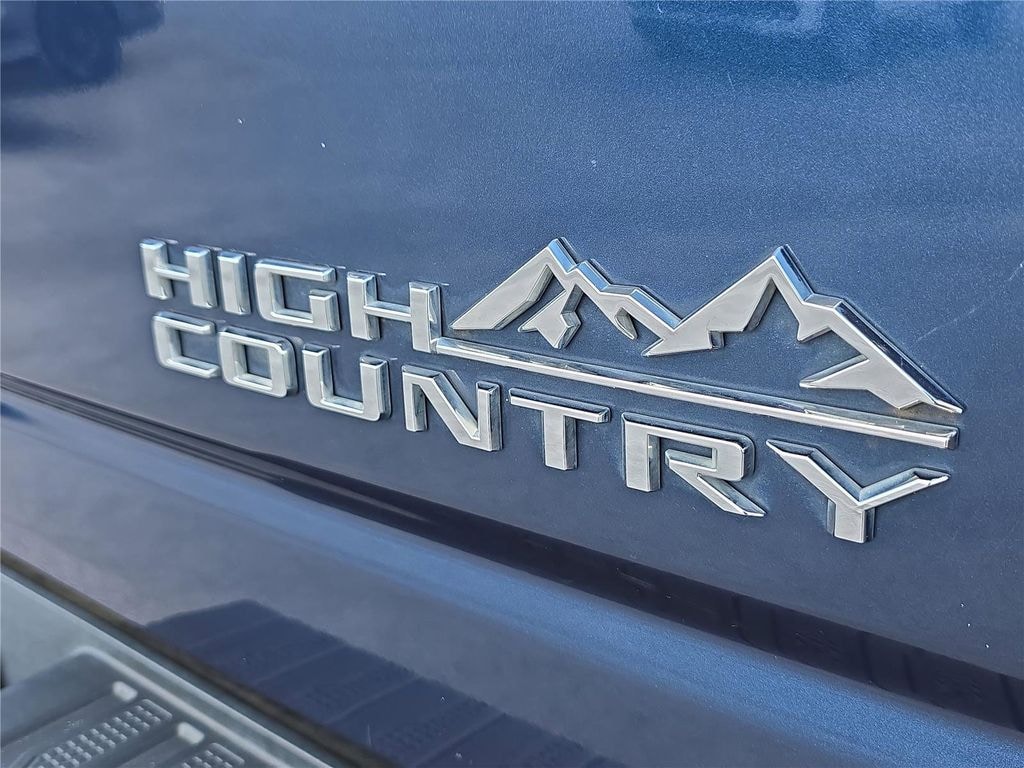 Used 2021 Chevrolet Silverado 2500 HD High Country Truck Crew Cab