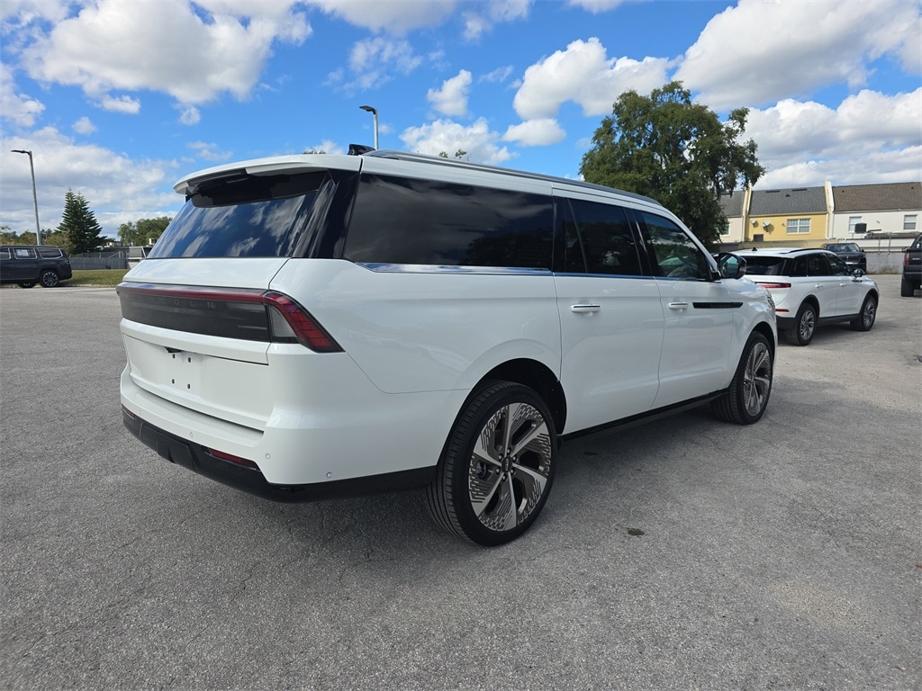 New 2025 Lincoln Navigator L Black Label SUV