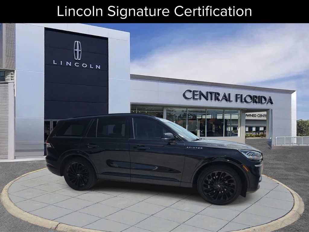 2023 Lincoln Aviator Reserve RWD's photo