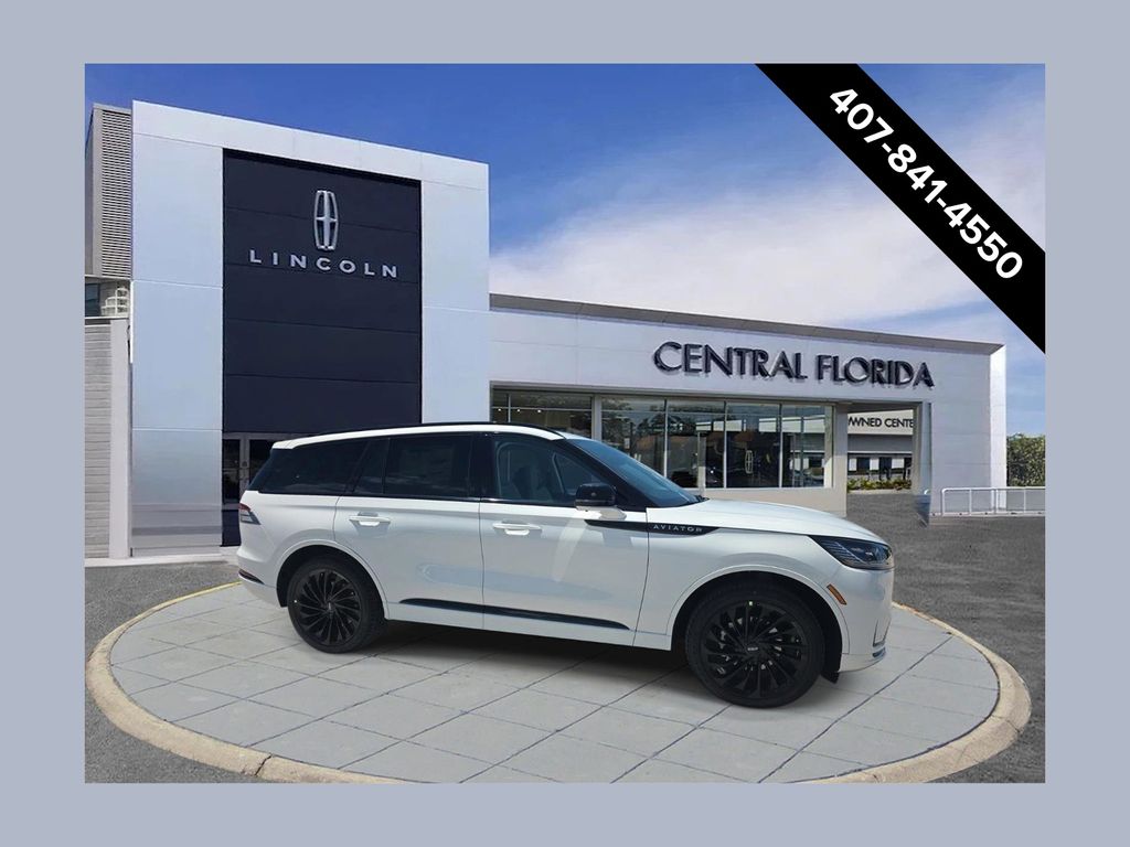 2026 Lincoln Aviator Reserve AWD's photo