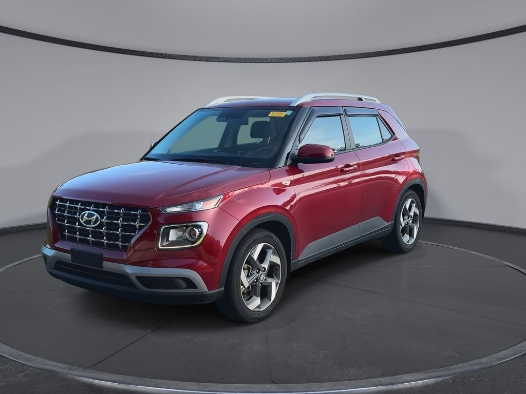 Used 2023 Hyundai Venue SEL SUV