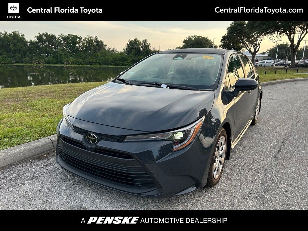 Used 2025 Toyota Corolla LE Sedan