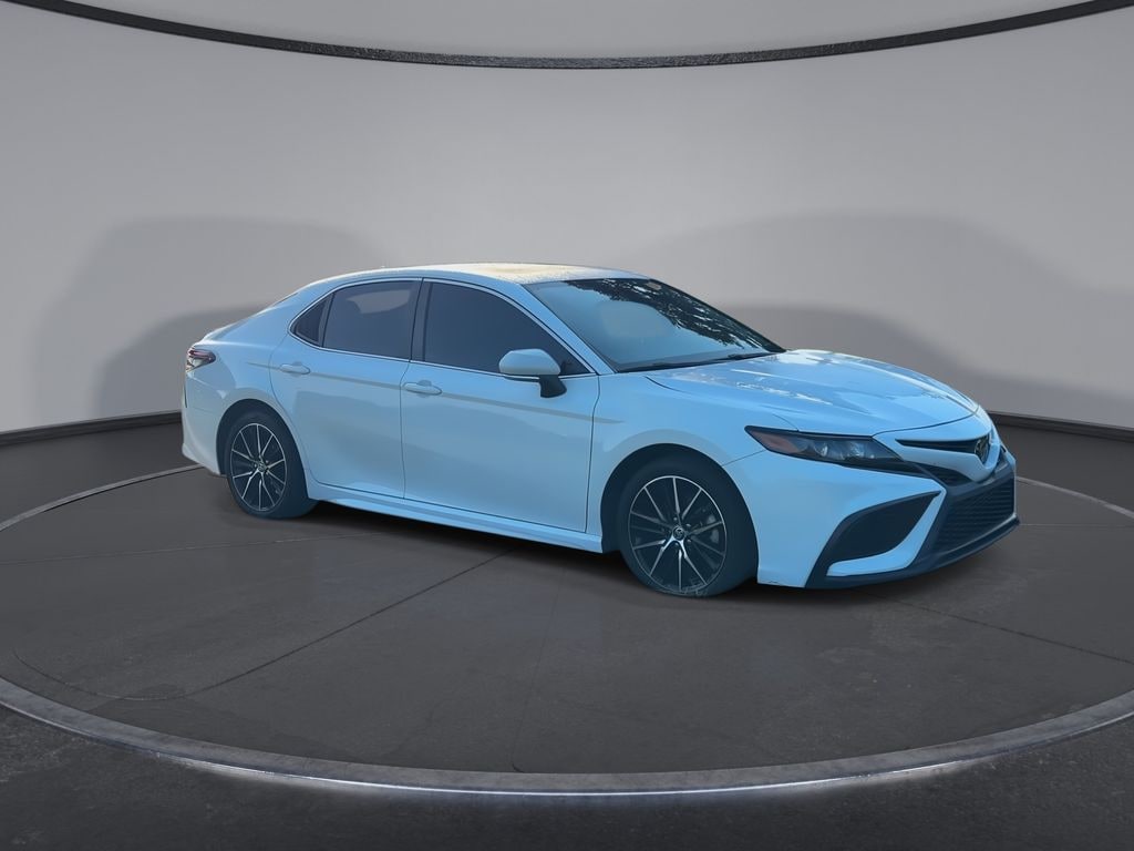 Used 2024 Toyota Camry SE Sedan