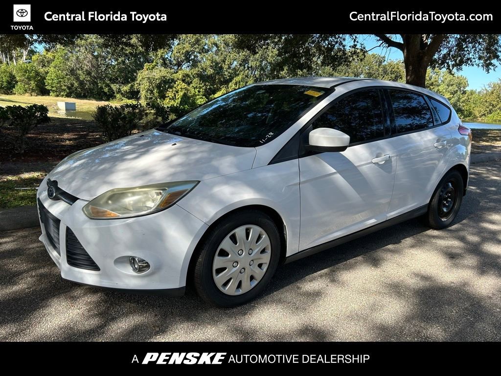 2012 Ford Focus SE's photo